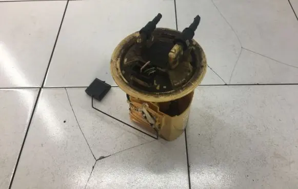 Citroen C5 In-tank fuel pump 9632672280