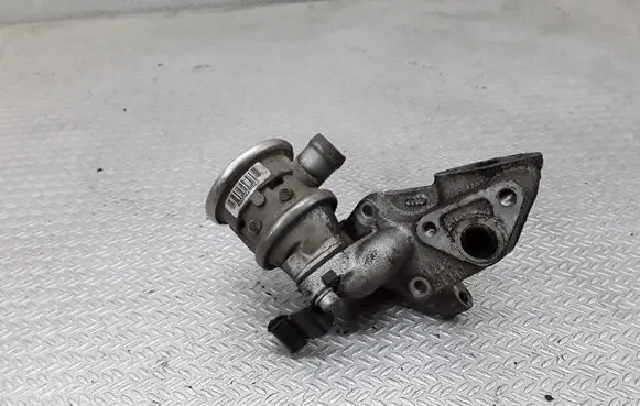Audi A4 S4 B6 8E 8H EGR valve 06B131101F