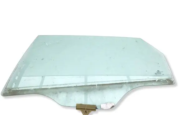 Hyundai i30 Rear door window glass 