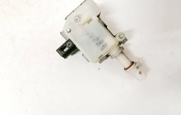 Volkswagen Golf Plus Central locking motor 1k5959782 5m0810773