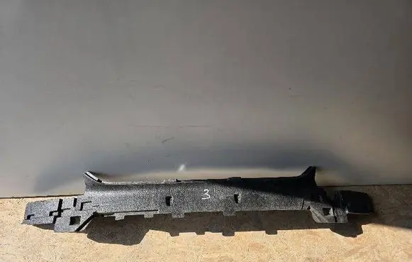 Volvo XC90 Front bumper foam support bar 31663900