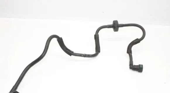 Opel Crossland X Fuel line pipe