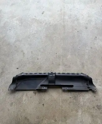 Audi A4 S4 B8 8K Top upper radiator support slam panel 8K0807081