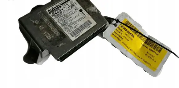 Renault Megane II Engine ECU kit and lock set 8200682384