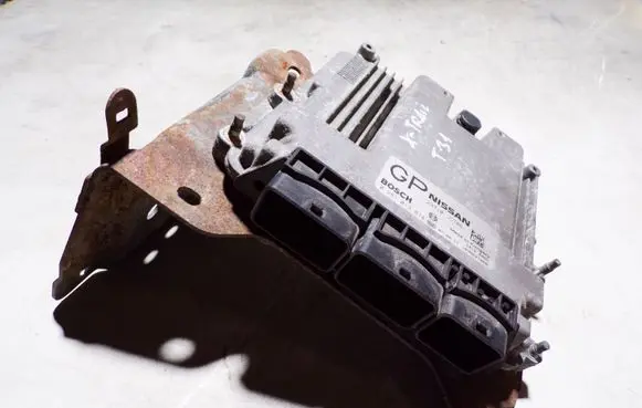 Nissan X-Trail T31 Engine control unit/module 23710JG78B