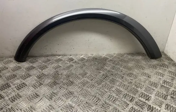 Volvo C30 Rear arch trim 31265185