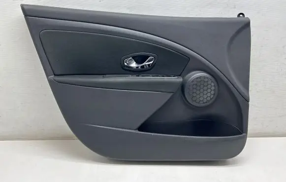 Renault Megane III Front door card panel trim 809016544R 63320