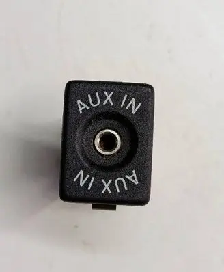 Volkswagen Scirocco AUX in-socket connector 5M0035724T1 5M0035724