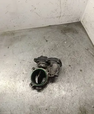BMW 5 F10 F11 Throttle valve 7810752
