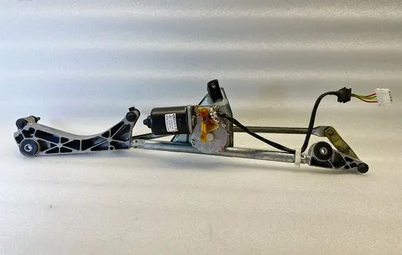 Mercedes-Benz CLK A209 C209 Front wiper linkage and motor A2038200342 404518 6272C