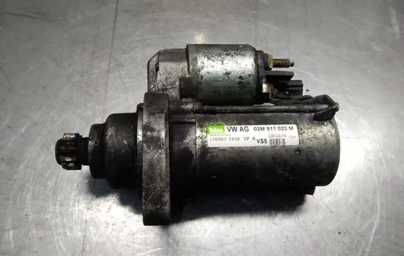 Volkswagen Touran I Starter motor 1709053956TPB 02M911023M