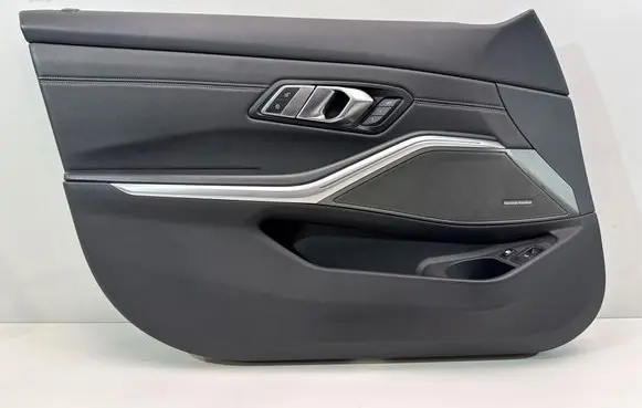 BMW 3 G20 G21 Front door card panel trim 3390653