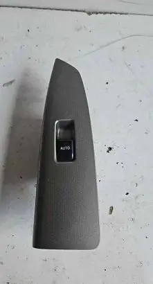 Toyota Corolla Verso E121 Electric window control switch 7423113110