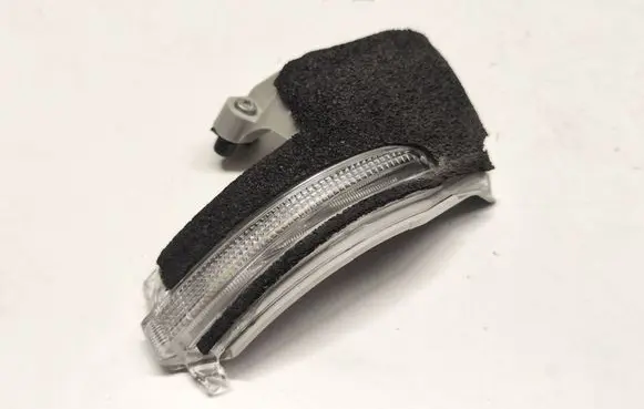 Toyota Corolla Cross Mirror indicator light 