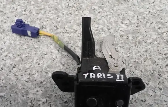 Toyota Yaris Tailgate/trunk/boot lock/catch/latch 