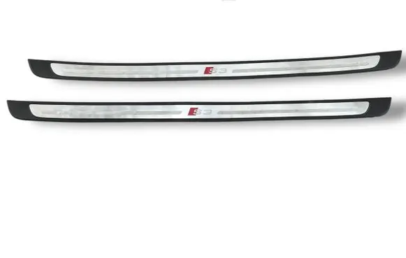 Front sill trim cover