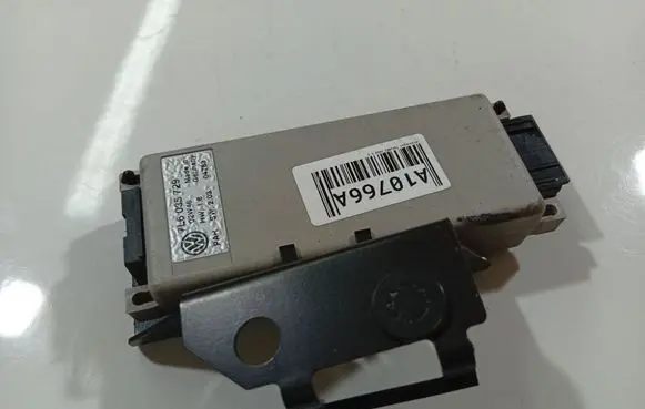 Volkswagen Touareg I Other control units/modules 7L6035729