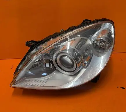 Mercedes-Benz B W245 Headlight/headlamp A1698204561