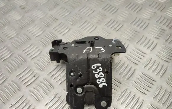 Audi A3 S3 A3 Sportback 8P Tailgate/trunk/boot lock/catch/latch 8P4827505B