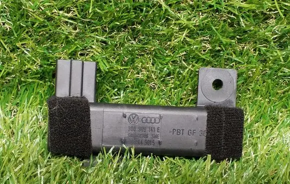 Interior comfort aerial antenna