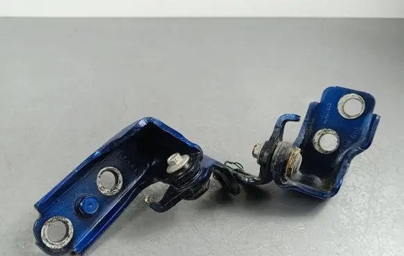 Front door hinge set