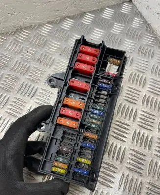 BMW 7 E65 E66 Fuse box set 6113690058204