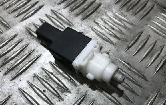 Alfa Romeo 156 Brake pedal sensor switch 46840510 10295