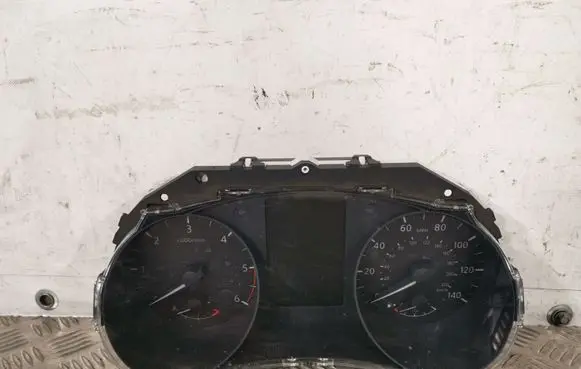 Nissan X-Trail T32 Speedometer (instrument cluster) 4CB7AVX9M