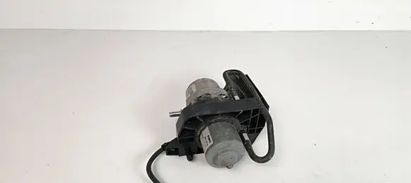 BMW 3 G20 G21 Vacuum pump 6880628