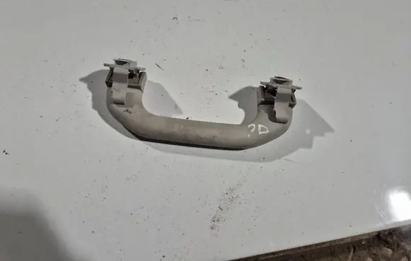 Skoda Octavia Mk1 (1U) Front interior roof grab handle