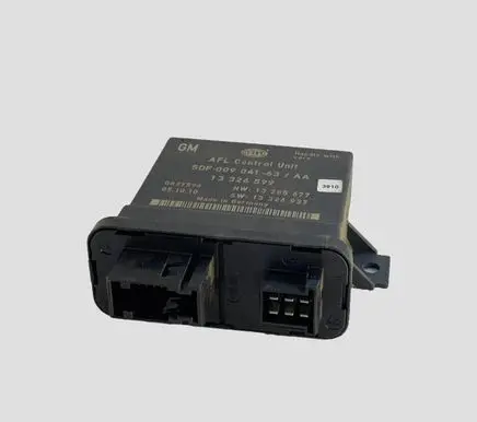 Opel Insignia A Light module LCM 13326937 13326599 13285677