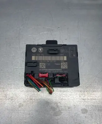Skoda Superb B6 (3T) Door control unit/module 7N0959794 7N0959795