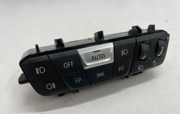 BMW 1 F40 Light switch 5A16AB7