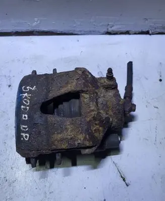 Skoda Octavia Mk1 (1U) Front brake caliper