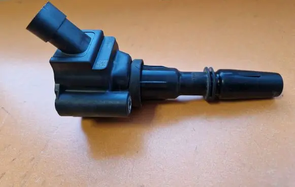 Fiat Panda III High voltage ignition coil 55267998 2652105324 77690001
