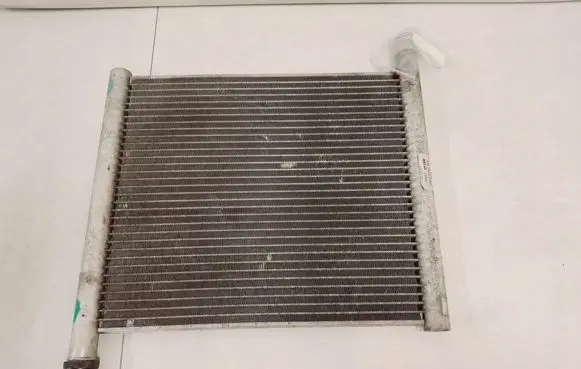 Smart ForTwo I Coolant radiator 0003428V006