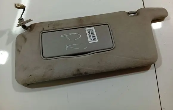 Toyota Avensis Verso Sun visor