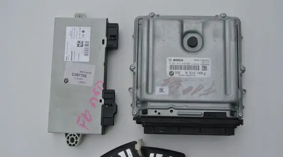 Engine ECU kit and lock set