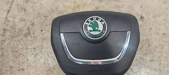 Skoda Octavia Mk2 (1Z) Steering wheel airbag 62218052A 1Z0880201AH 001NH049Z4AH