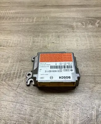 Volkswagen Touareg I Airbag control unit/module 3D0909601E 0285001733