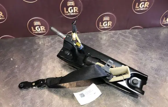 Volvo V70 Front seatbelt 6041213