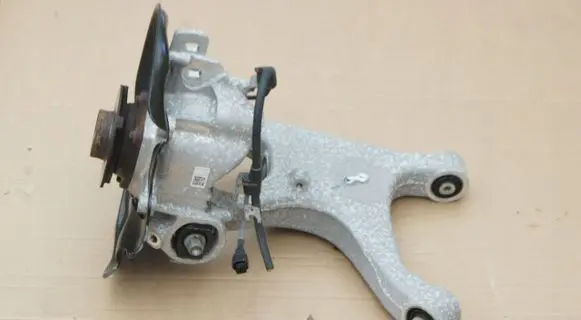 Audi A8 S8 D4 4H Stub axle 