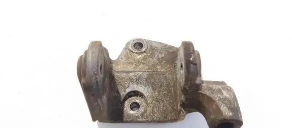 Dodge Journey Engine mounting bracket 05085513ac