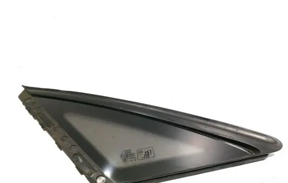 Audi A8 S8 D4 4H Rear side window 4H0845299 DH4 DOT90AS3M21121