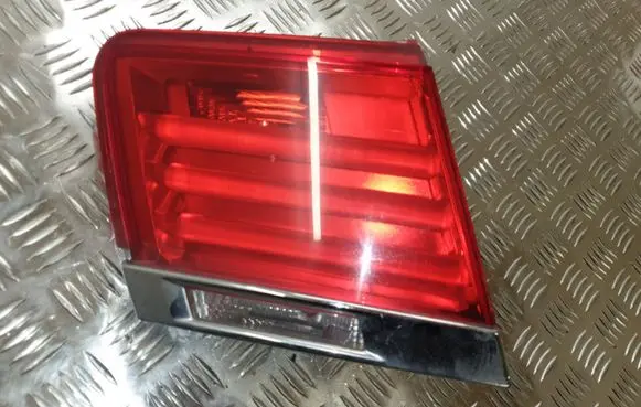 BMW 7 F01 F02 F03 F04 Tailgate rear/tail lights 7182205