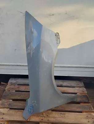 Skoda Octavia Mk2 (1Z) Fender