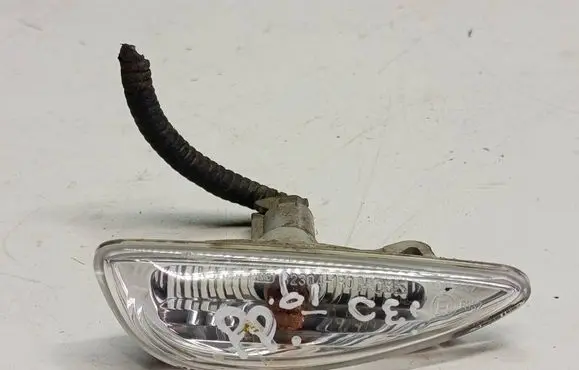 Hyundai i30 Front indicator light 923041R0T9 923041R0