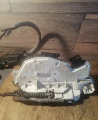 Seat Ibiza IV (6J,6P) Front door lock