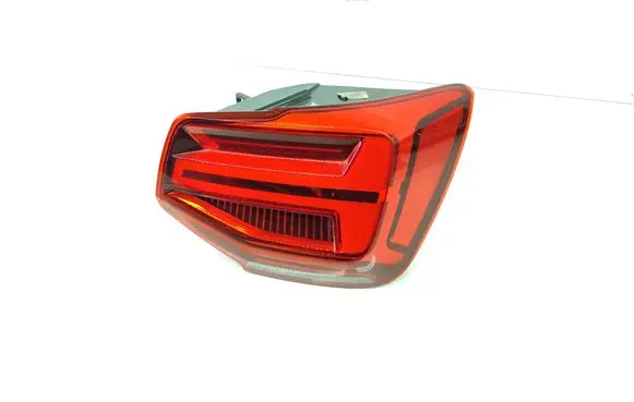 Audi Q2 - Rear/tail lights 90096097 81A945092