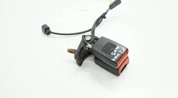Ford Mondeo MK V Middle seatbelt buckle (rear) DS73F613K21ACR DS73F613K21